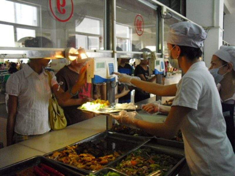 中小型食堂廚房設備清單預算 售餐區(qū)